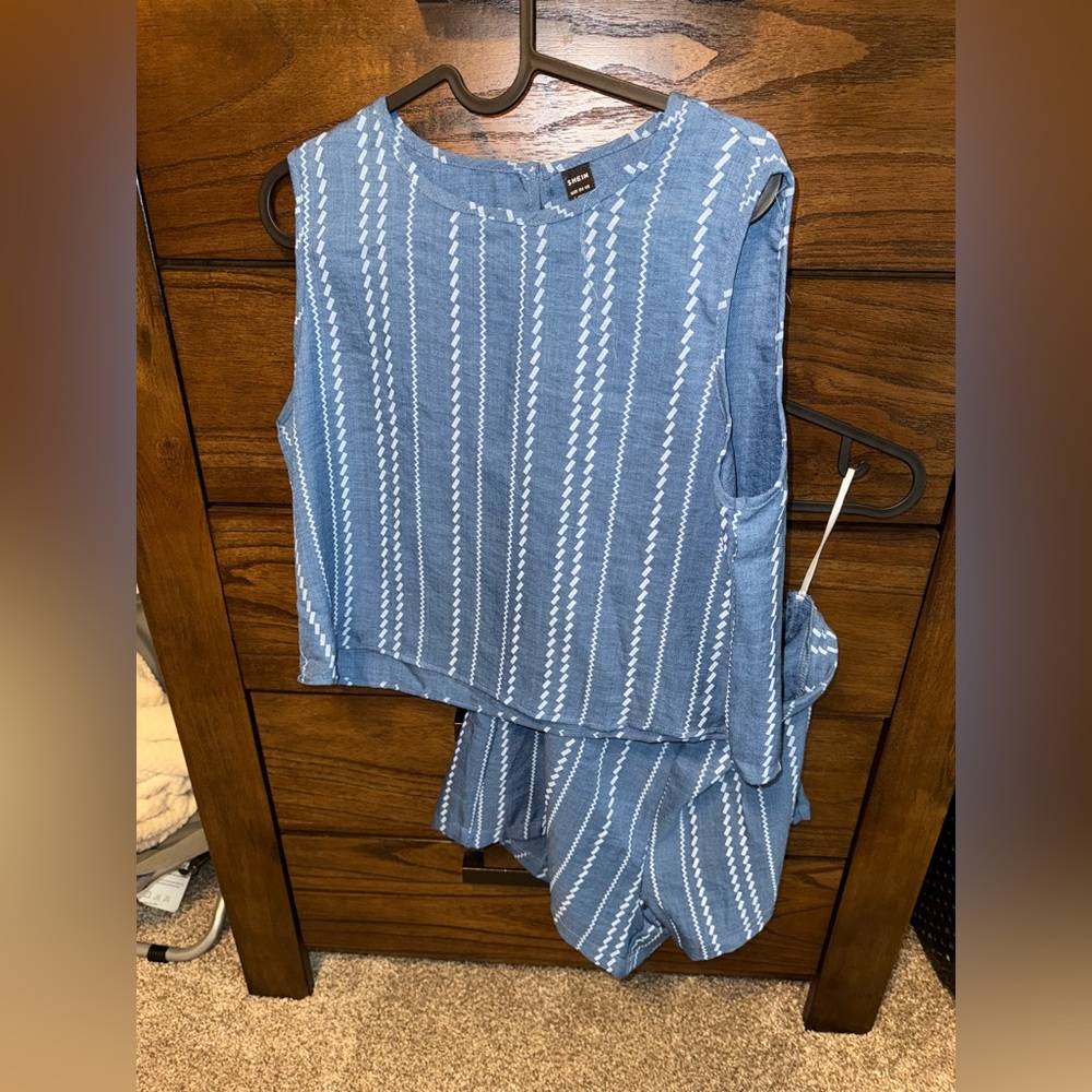 2 piece set